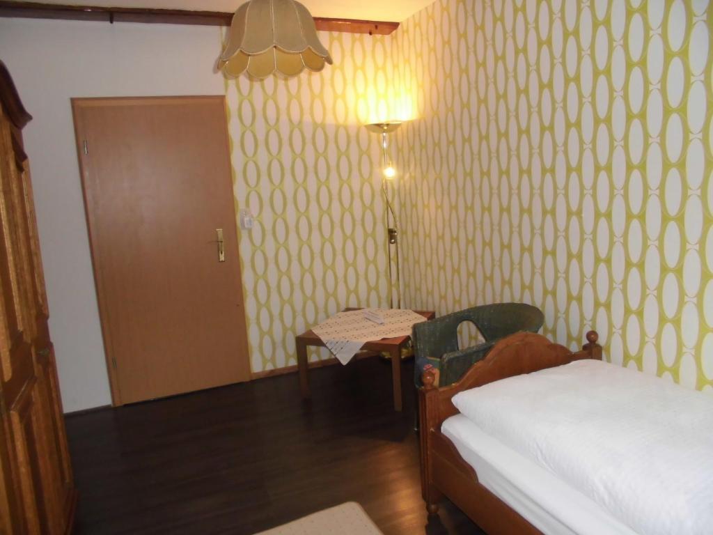 Hotel Martinsklause Meckesheim Pokoj fotografie